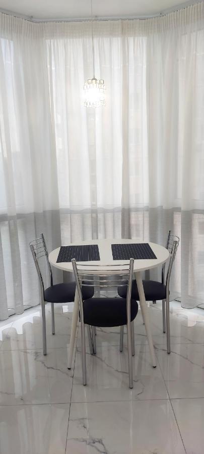 Apartamento Malinki Odesa Exterior foto