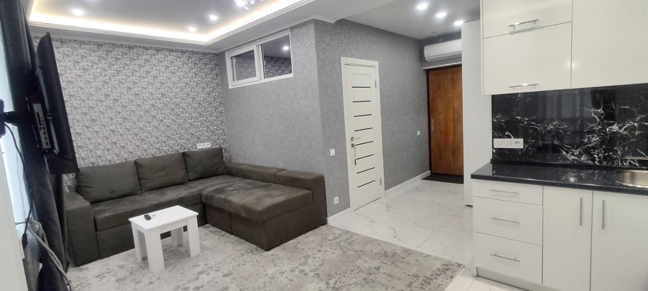 Apartamento Malinki Odesa Exterior foto